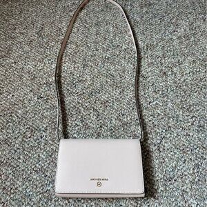 Michael Kors Jet Set Convertible Crossbody Clutch Bag Wallet - Ballet pink